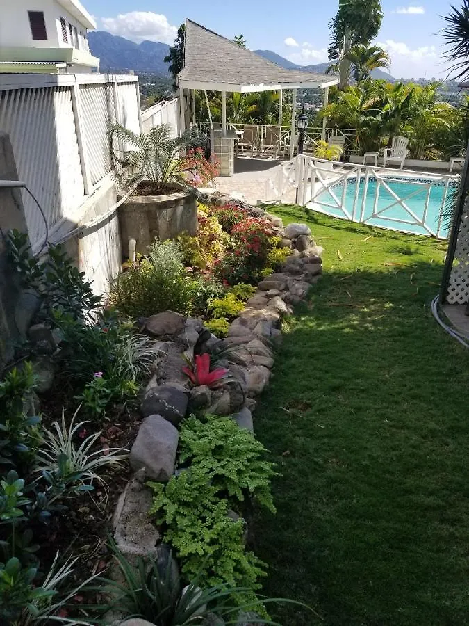 Ridgeview Suites Kingston Apartment